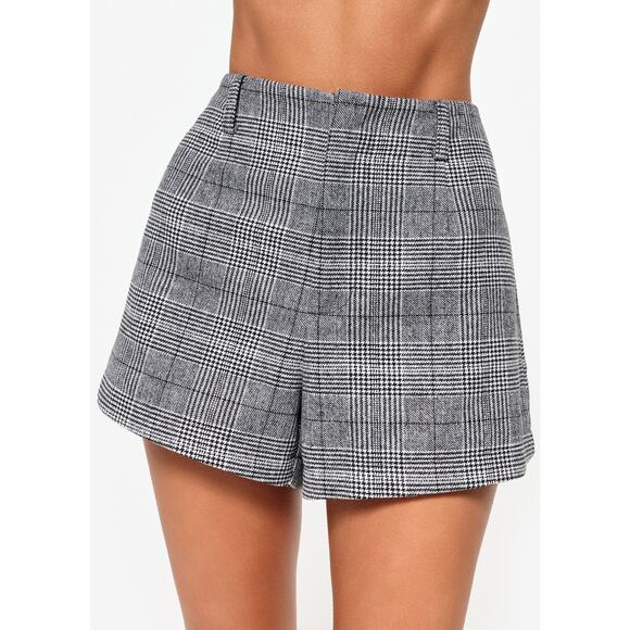 Cami NYC Matti Short Black White NEW Size 2 High Rise Wool Blend Plaid - Picture 1 of 9